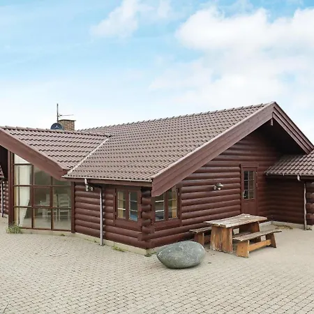 Three-bedroom Holiday In Ringkobing 6 Søndervig