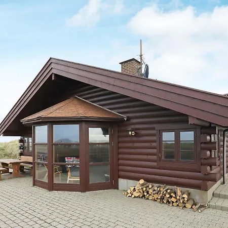 Three-bedroom Holiday In Ringkobing 6 * Sondervig